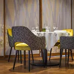 Aux Deux Clefs - Restaurant Groff