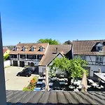 Aux Deux Clefs - Restaurant Groff Biesheim