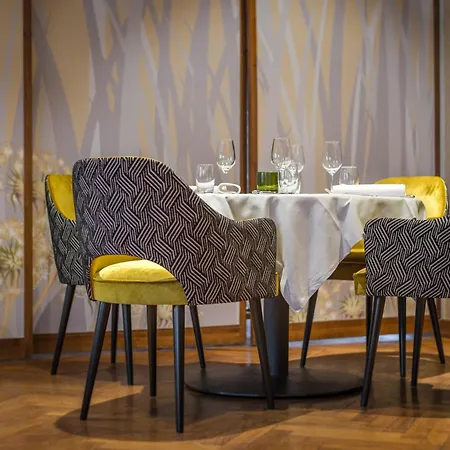 Aux Deux Clefs - Restaurant Groff
