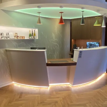 Aux Deux Clefs - Restaurant Groff