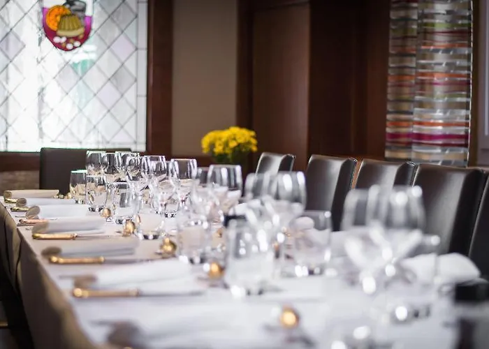 Aux Deux Clefs - Restaurant Groff Hotel Biesheim