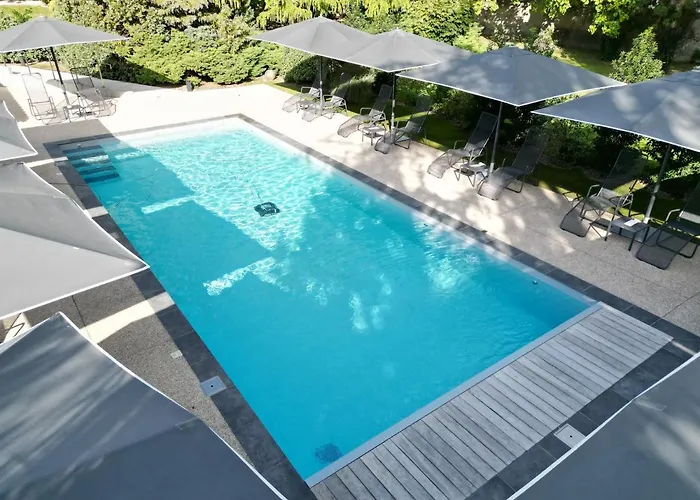 Hotel Aux Deux Clefs - Restaurant Groff 3*